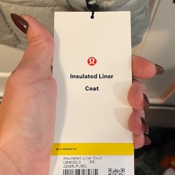LULULEMON INSULATED LINER COAT. BNWT - Picture 4 of 6